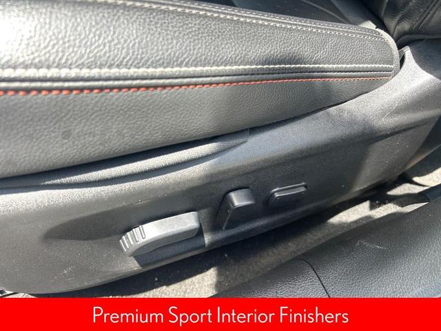 Photo of 2024 Black Nissan Altima