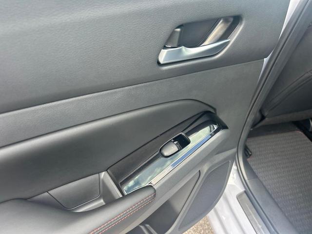 Photo of 2025 Gray Sky Pearl Nissan Altima