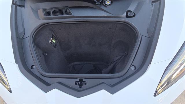 Photo of 2023 Arctic White Chevrolet Corvette