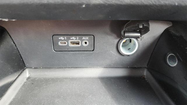 Photo of 2023 Garnet Pearl Metallic Nissan Altima