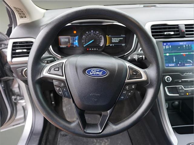 Photo of 2020 Iconic Silver Metallic Ford Fusion