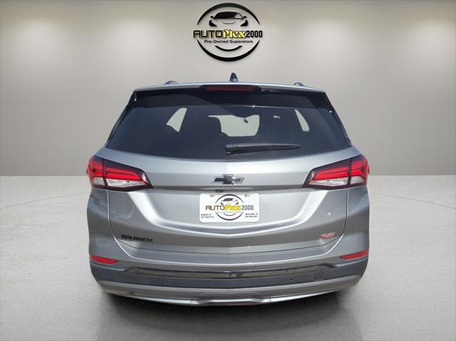 Photo of 2023 Sterling Gray Metallic Chevrolet Equinox