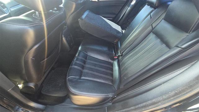 Photo of 2018 Gloss Black Chrysler 300