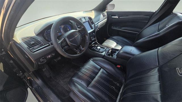 Photo of 2018 Gloss Black Chrysler 300