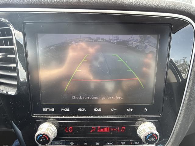 Photo of 2020 Alloy Silver Metallic Mitsubishi Outlander