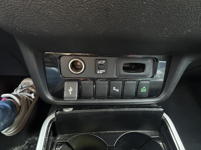Photo of 2020 Alloy Silver Metallic Mitsubishi Outlander