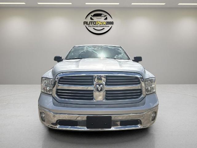 Photo of 2018 Bright Silver Metallic Clearcoat RAM 1500