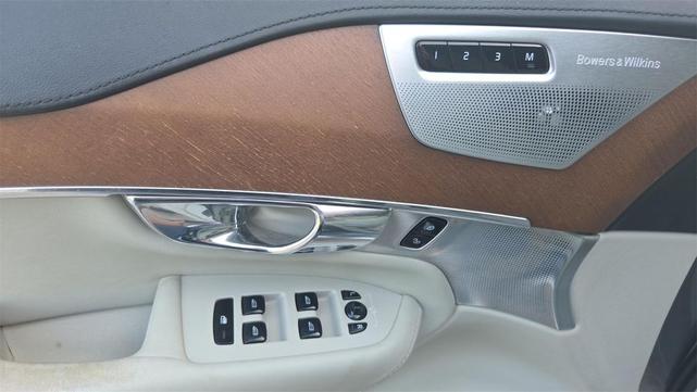 Photo of 2016 Gray Volvo XC90