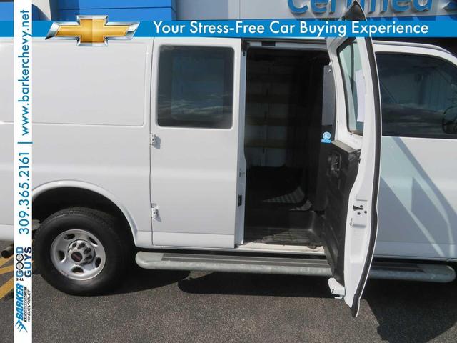 Photo of 2023 Summit White GMC Savana 2500
