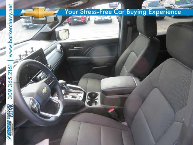 Photo of 2024 Black Chevrolet Colorado