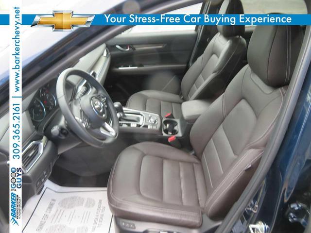 Photo of 2025 Deep Crystal Blue Mica Mazda CX-5