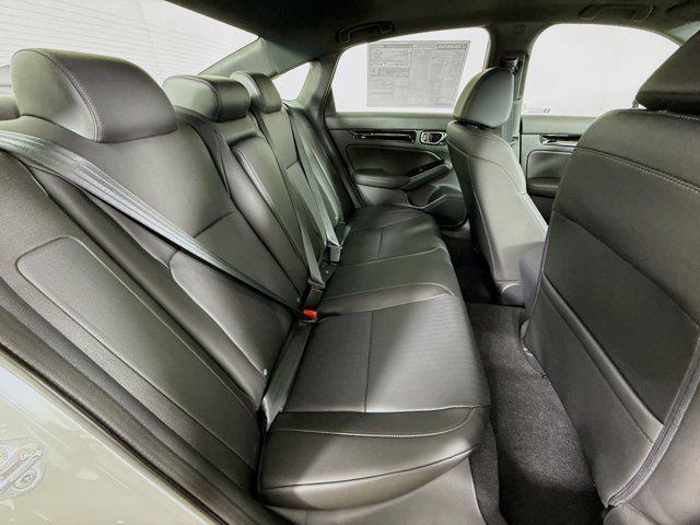 Photo of 2025 Platinum White Pearl Honda Civic Hybrid
