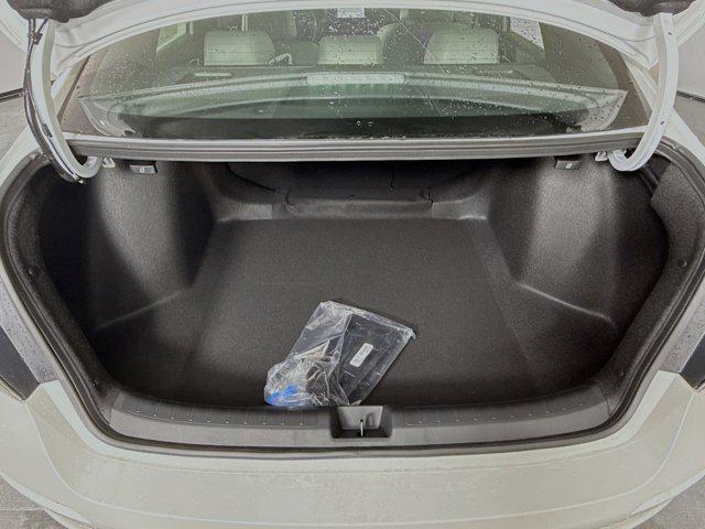 Photo of 2025 Platinum White Pearl Honda Civic Hybrid