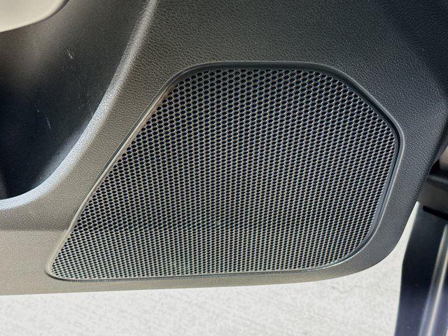 Photo of 2019 Billet Silver Metallic Clearcoat Jeep Cherokee