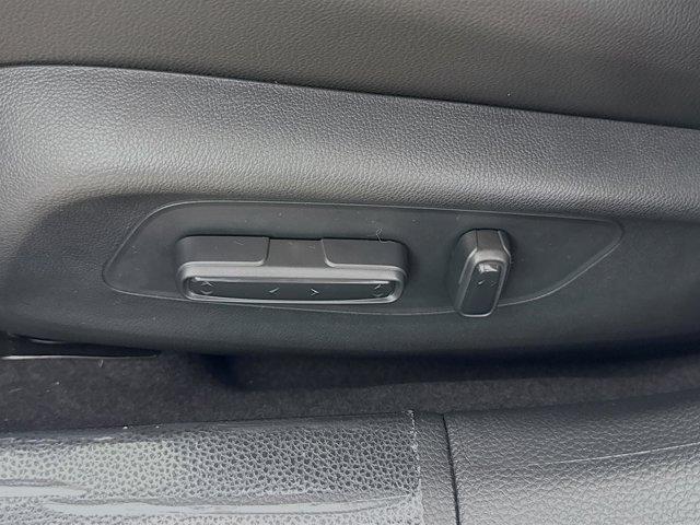 Photo of 2025 Platinum White Pearl Honda Civic Hybrid