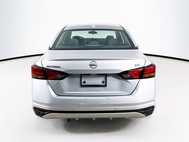 Photo of 2024 Brilliant Silver Metallic Nissan Altima