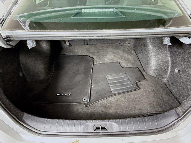 Photo of 2024 Brilliant Silver Metallic Nissan Altima