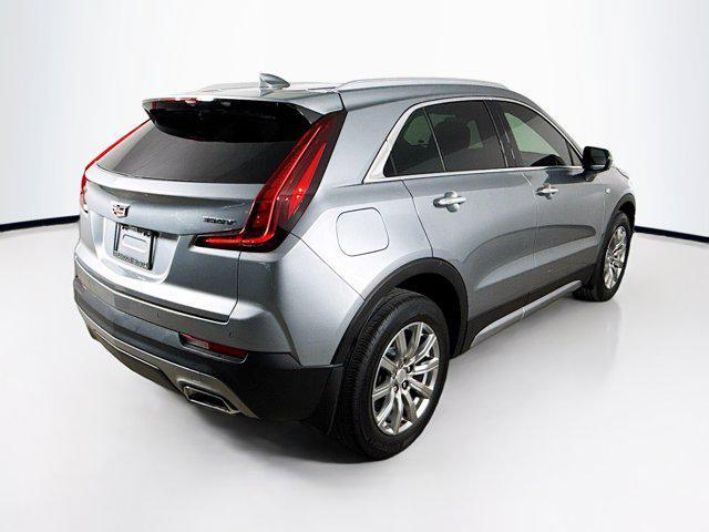 Photo of 2023 Argent Silver Metallic Cadillac XT4