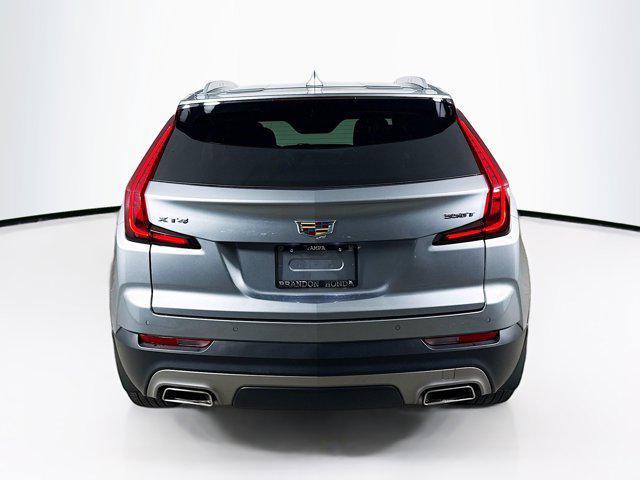 Photo of 2023 Argent Silver Metallic Cadillac XT4