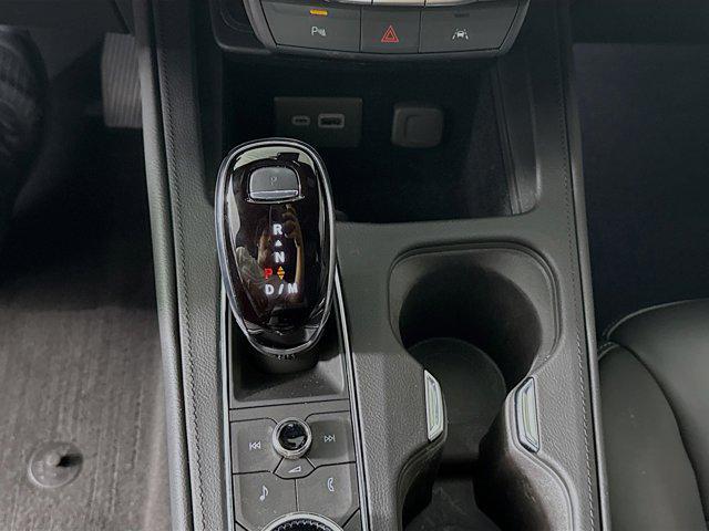 Photo of 2023 Argent Silver Metallic Cadillac XT4