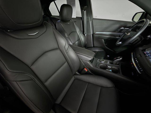 Photo of 2023 Argent Silver Metallic Cadillac XT4