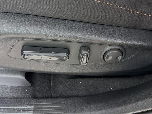 Photo of 2026 Solar Silver Metallic Honda CR-V Hybrid