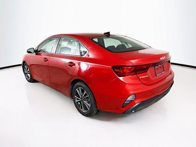 Photo of 2024 Currant Red Kia Forte