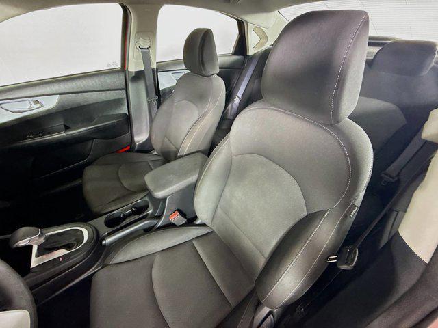 Photo of 2024 Currant Red Kia Forte