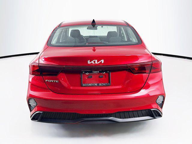 Photo of 2024 Currant Red Kia Forte