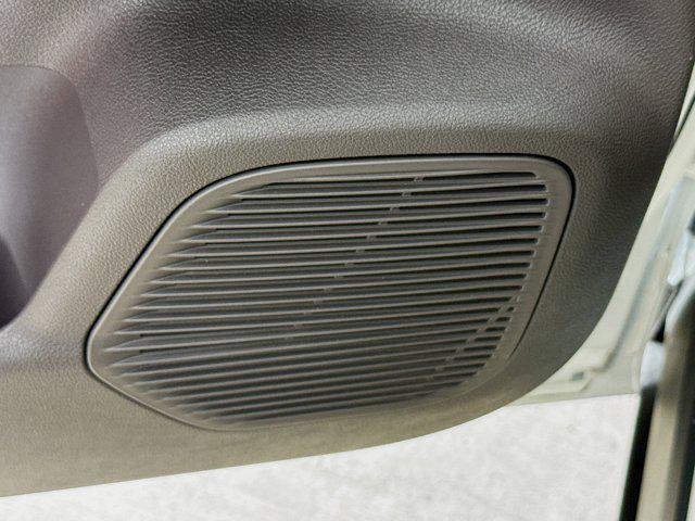 Photo of 2021 White Lincoln Corsair