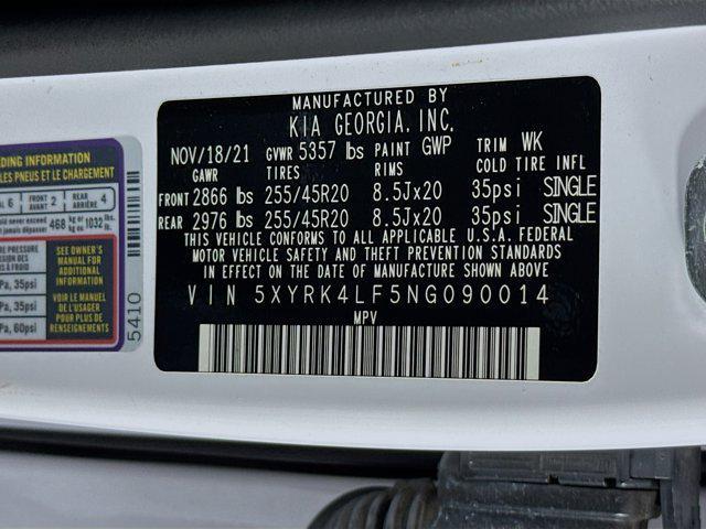 Photo of 2022 Glacial White Pearl Kia Sorento