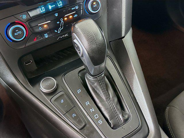 Photo of 2018 Lightning Blue Ford Focus