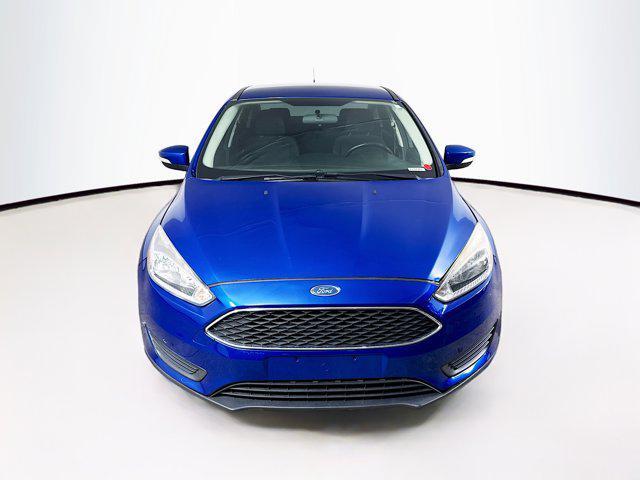 Photo of 2018 Lightning Blue Ford Focus