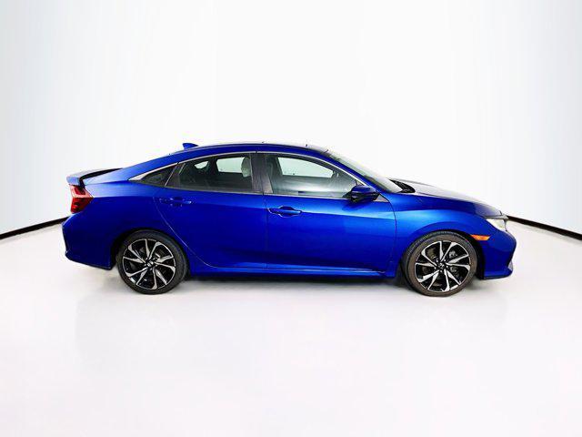 Photo of 2018 Blue Honda Civic