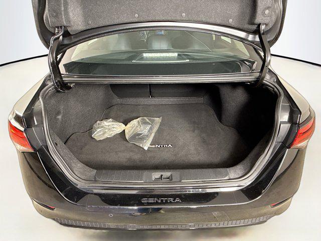 Photo of 2023 Super Black Nissan Sentra