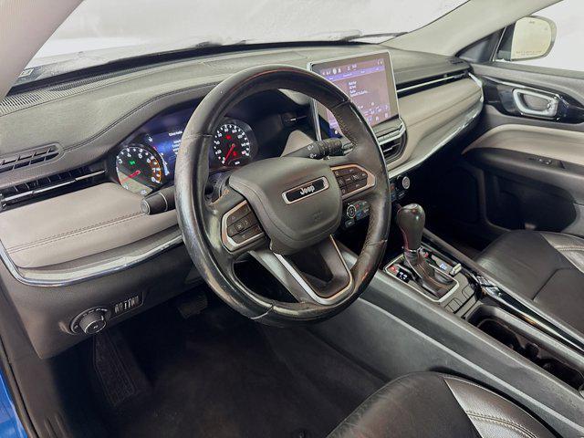 Photo of 2022 Laser Blue Pearlcoat Jeep Compass