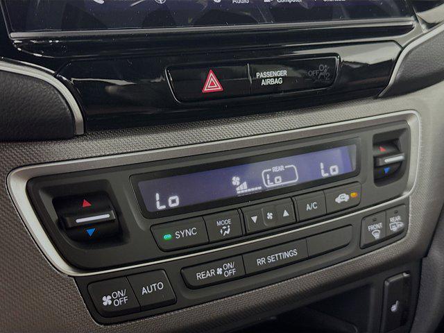 Photo of 2026 Platinum White Pearl Honda Ridgeline