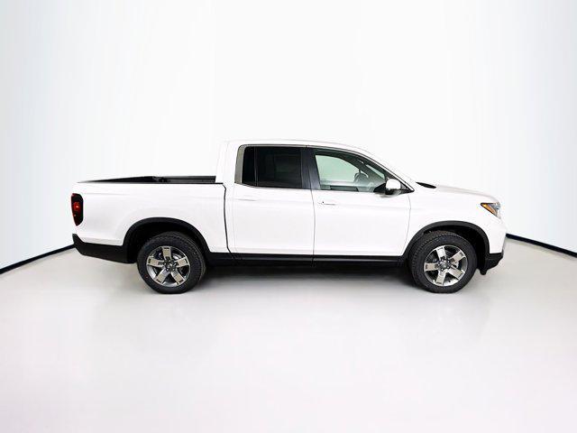Photo of 2026 Platinum White Pearl Honda Ridgeline