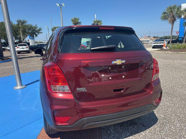Photo of 2017 Crimson Metallic Chevrolet Trax