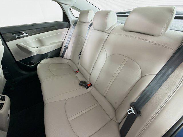 Photo of 2018 Lakeside Blue Hyundai SONATA