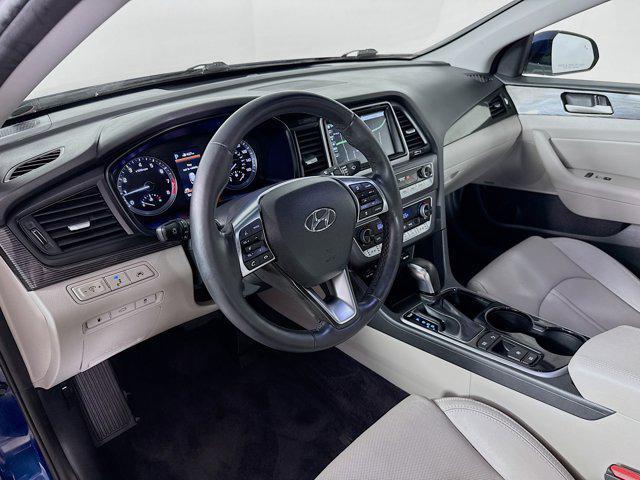 Photo of 2018 Lakeside Blue Hyundai SONATA