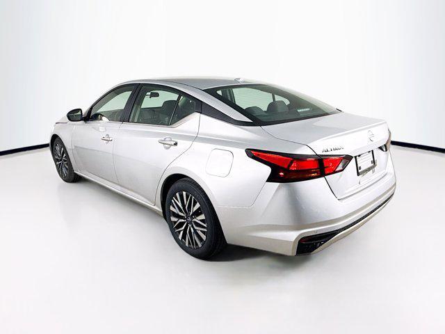 Photo of 2024 Brilliant Silver Metallic Nissan Altima