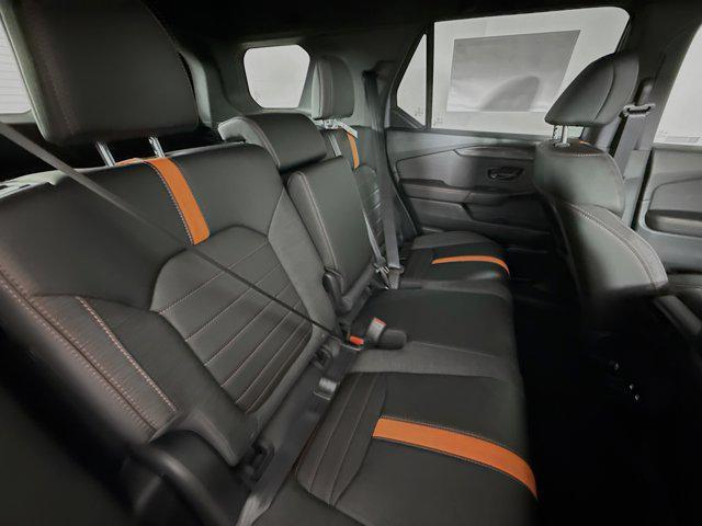 Photo of 2026 Sonic Gray Pearl Honda Passport