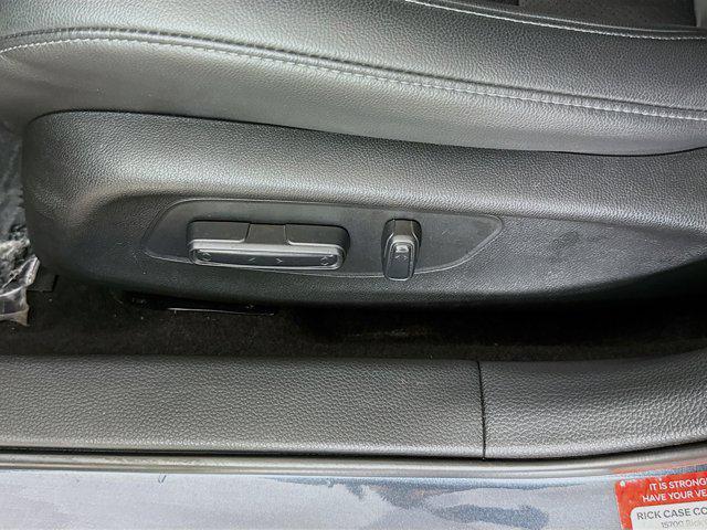 Photo of 2022 Gray Honda Civic