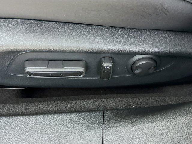 Photo of 2025 Crystal Black Pearl Honda Accord Hybrid