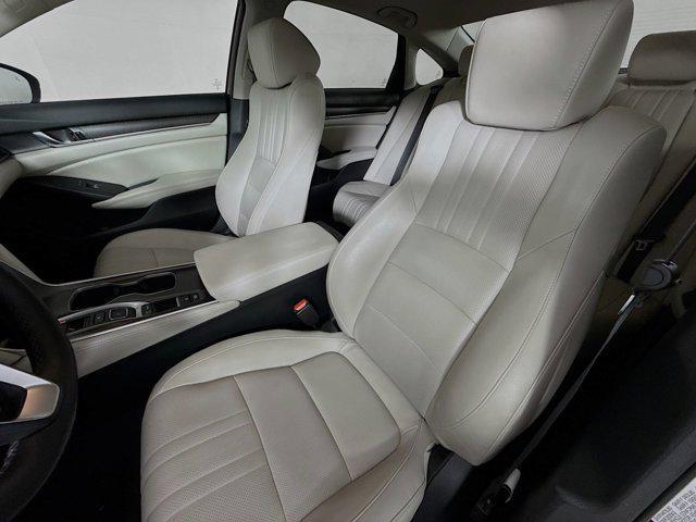 Photo of 2018 Red Honda Accord