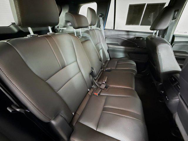 Photo of 2025 Blue Honda Passport