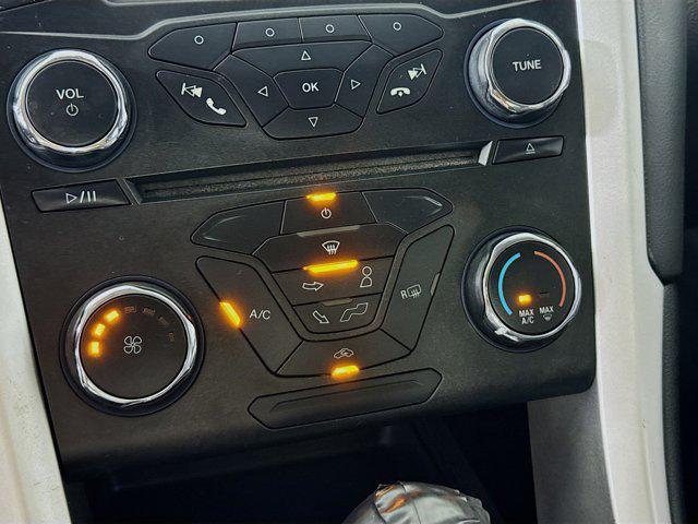 Photo of 2016 Magnetic Ford Fusion