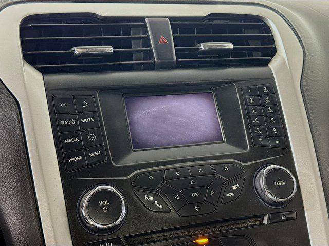 Photo of 2016 Magnetic Ford Fusion
