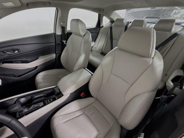Photo of 2025 Urban Gray Pearl Honda Accord Hybrid